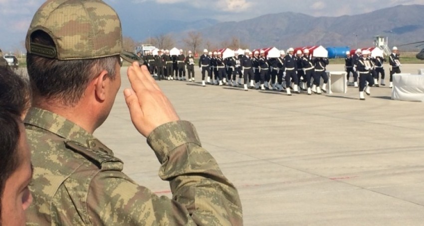 Tunceli şehitleri törenle memleketlerine uğurlandı