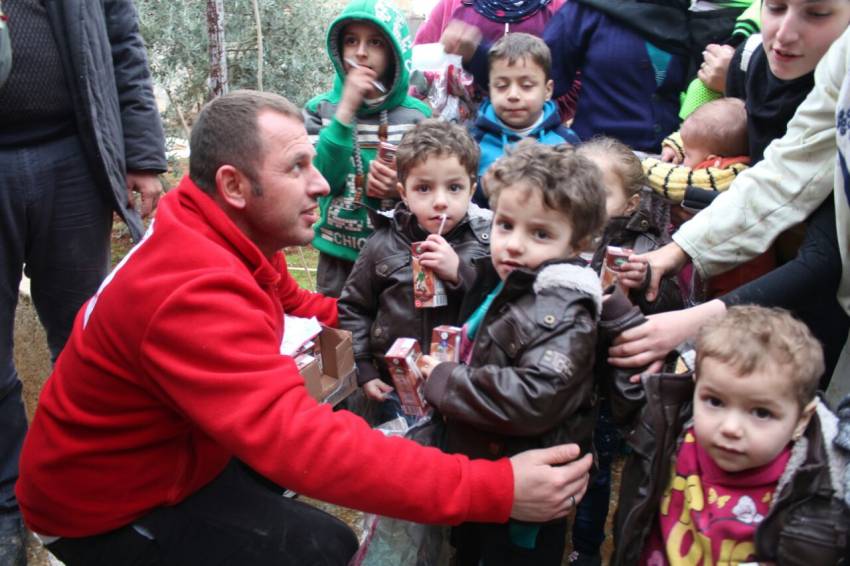 Halep için toplanan yardım gönderildi