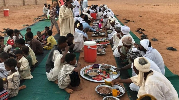 Tüm Afrika'nın Dostları Derneği kıtadaki yardımlarını bu ramazanda da sürdürdü