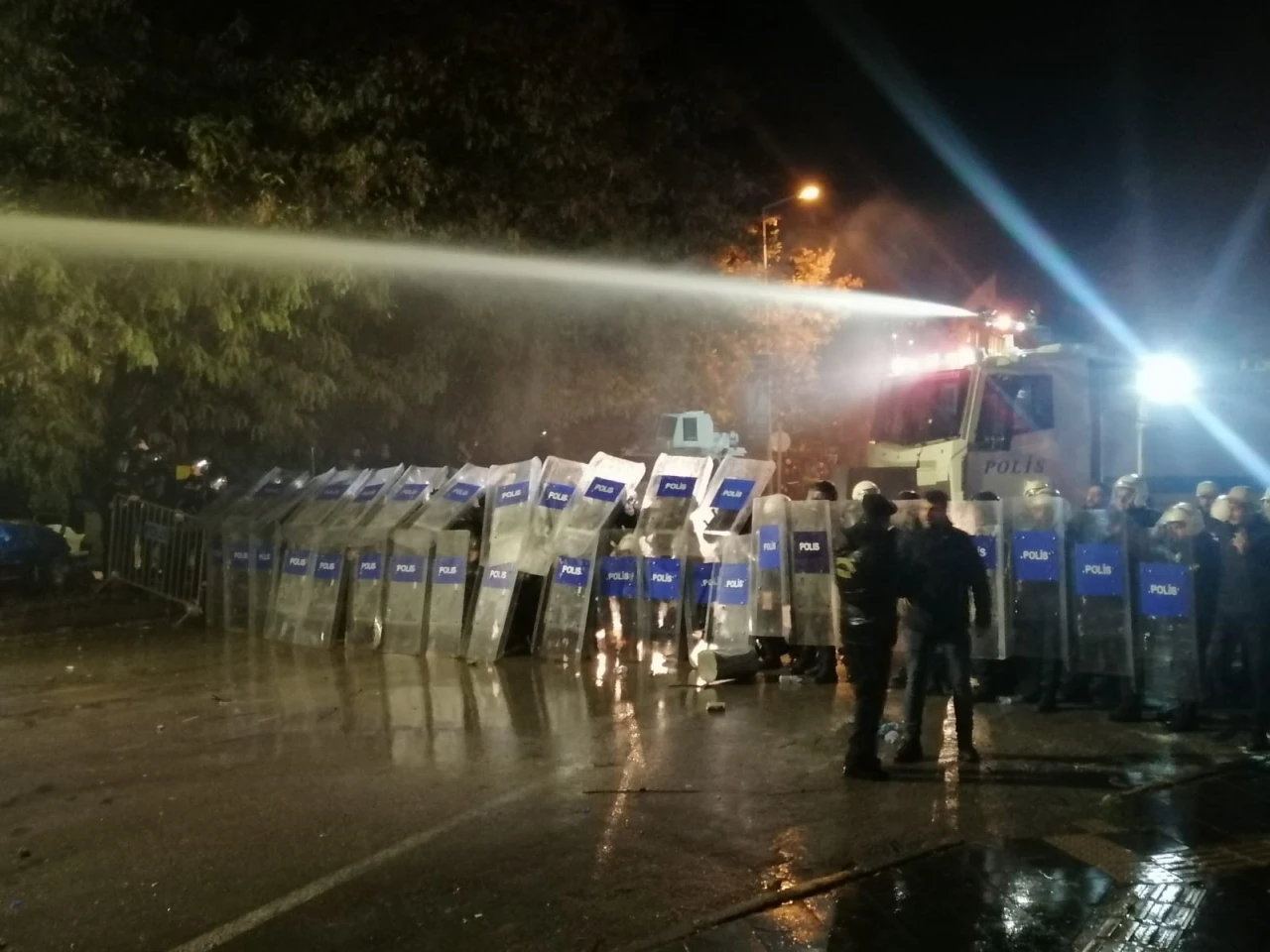 Tunceli’de, protesto gösterisine katılan 8 kişi gözaltına alındı