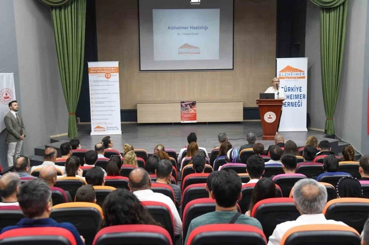 Tunceli’de "Alzheimer için harekete geç" etkinliği
