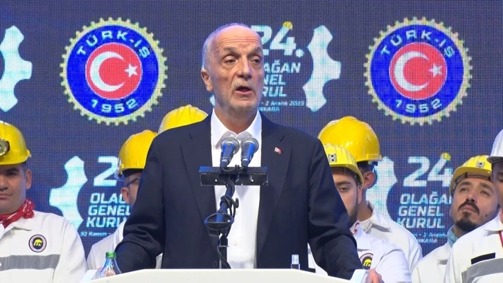 Türk-İş Genel Başkanı Atalay: “8 milyon asgari ücretli var, başlarını aşağı eğme lüksümüz yok"
