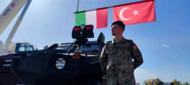 Türkiye, Kosova'da 24 yıl aradan sonra Barış Gücü (KFOR) komutasını devraldı