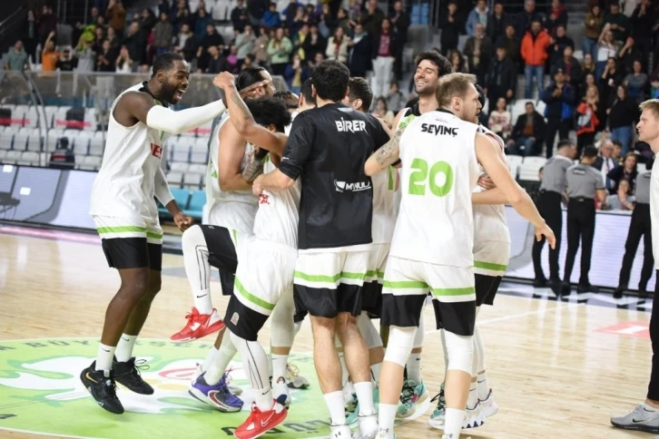 Türkiye Basketbol Süper Ligi: Manisa Büyükşehir Belediyespor: 82 - Tofaş: 76
