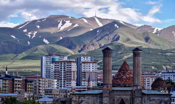 Türkiye’de konut satışı azaldı, Erzurum’da arttı
