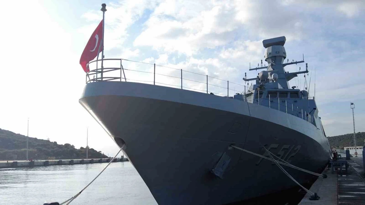 Türkiye’nin göz bebeği TCG Büyükada, yeni yılda nöbette
