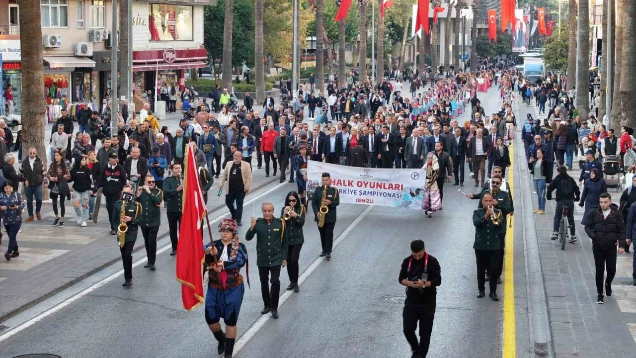 Türkiye’nin renkleri sanat şehri Denizli’de buluştu
