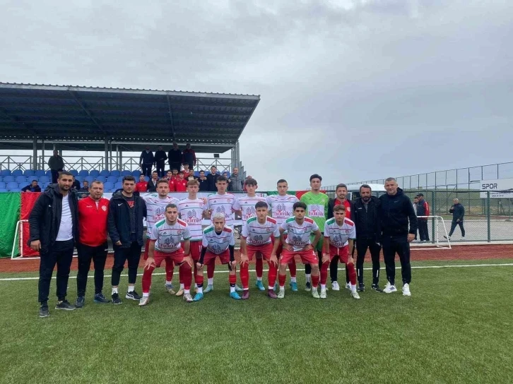 U18 Marmara Bölge finalinde hakem tepki göstererek, sahadan çekildiler
