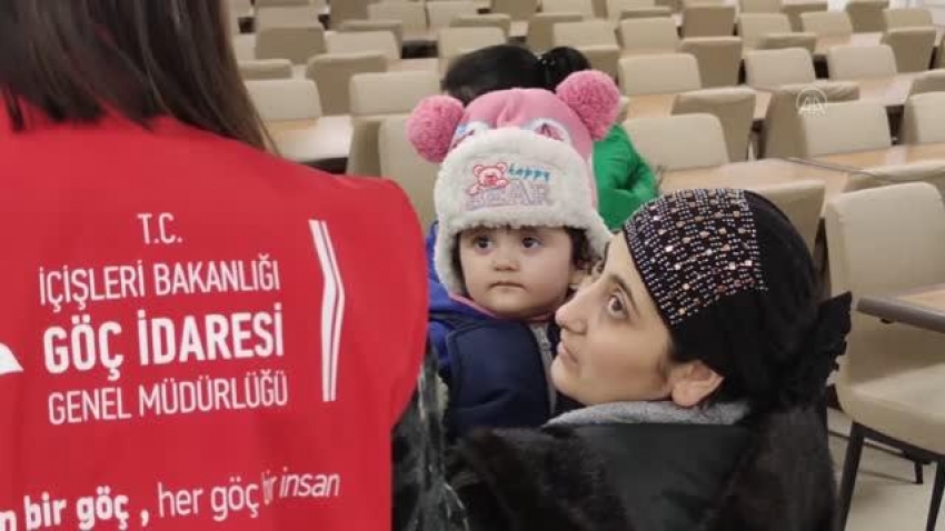 Ukrayna'dan tahliye edilen Ahıska Türkleri Bursa'ya geldi