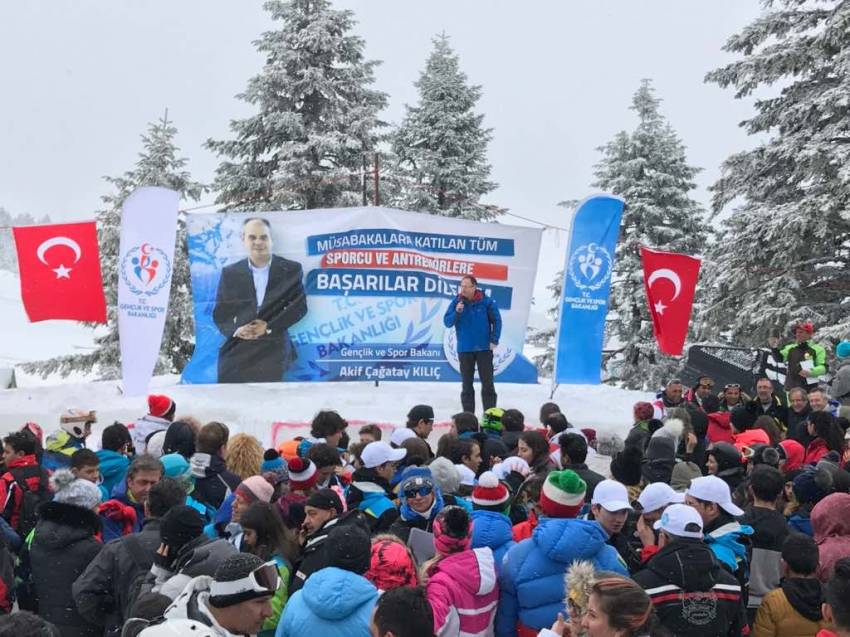 Uludağ kayak şampiyonalarının merkezi oldu