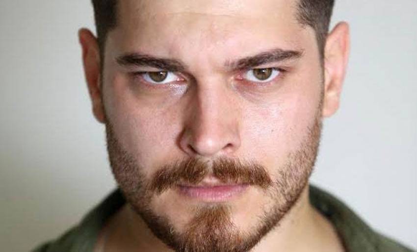 Çağatay Ulusoy'dan aşksızlık itirafı!