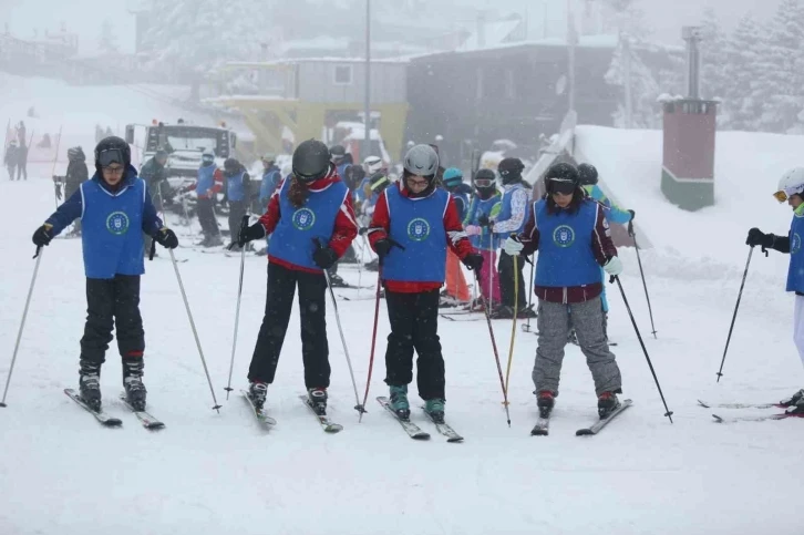 Uludağ’da kayak heyecanı başladı