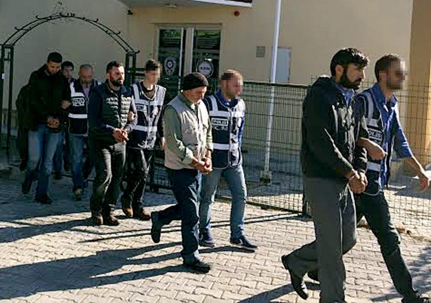 İzmir'de umut tacirlerine operasyon! 14 tutuklama