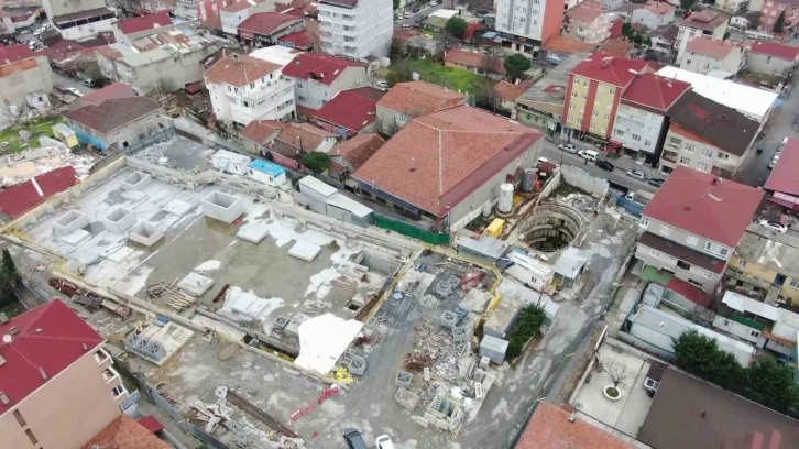 Ümraniye’de çökme oluşan metro şantiyesi havadan görüntülendi
