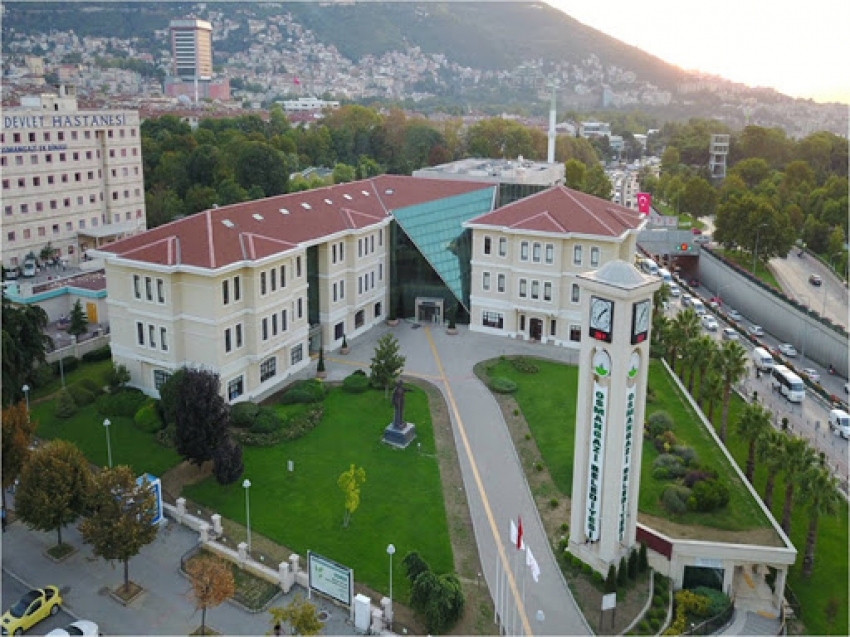 Osmangazi Belediyesi'nden sürpriz doğum günü