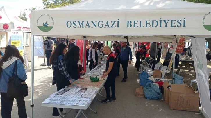 Üniversite öğrencilerine geri dönüşümün önemini anlatıldı
