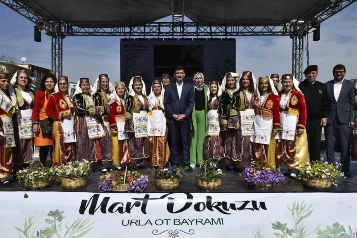 Urla’da baharın müjdecisi Mart Dokuzu Ot Bayramı coşkusu
