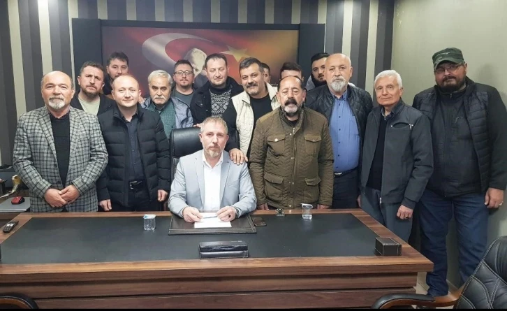 Uşak İYİ Parti’de toplu istifa
