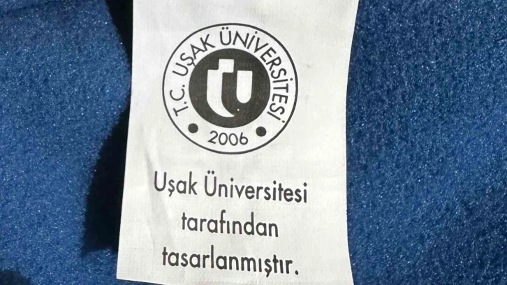 Uşak Üniversitesi postacıların kıyafetlerini tasarlamaya devam ediyor
