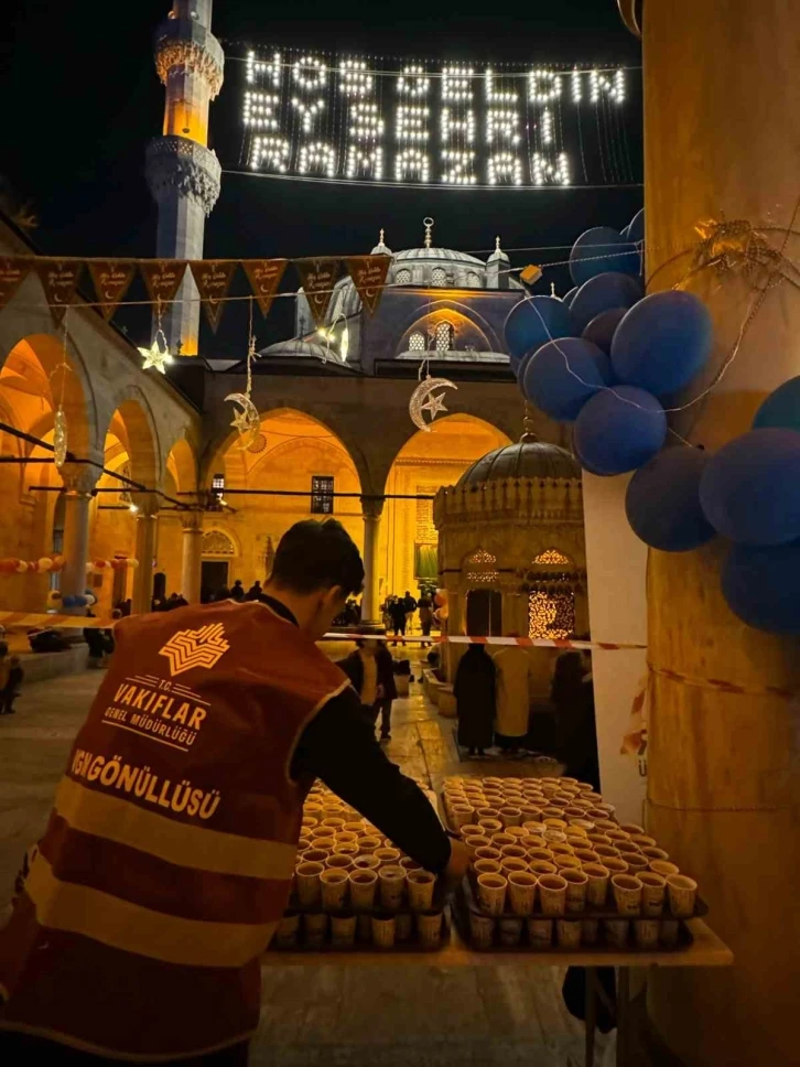 Vakıflar İstanbul 2. Bölge Müdürlüğü iftarında çocuklar, Ramazan eğlencesinde buluştu
