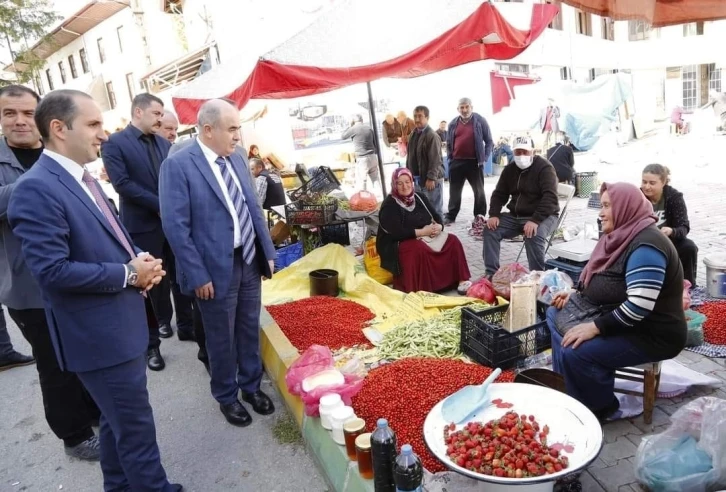 Vali Dağlı, esnaf ve vatandaşlarla bir araya geldi
