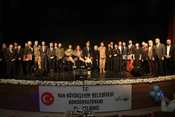 Van Büyükşehir Belediyesi Konservatuvarı Açıldı
