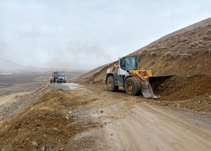 Van Büyükşehir Belediyesinden bakım onarım çalışması
