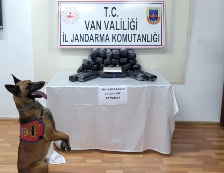 Van’da 37 kilo metamfetamin ele geçirildi
