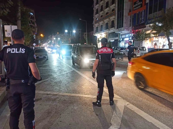 Van’da hapis cezası bulunan 22 şahıstan 15’i tutuklandı
