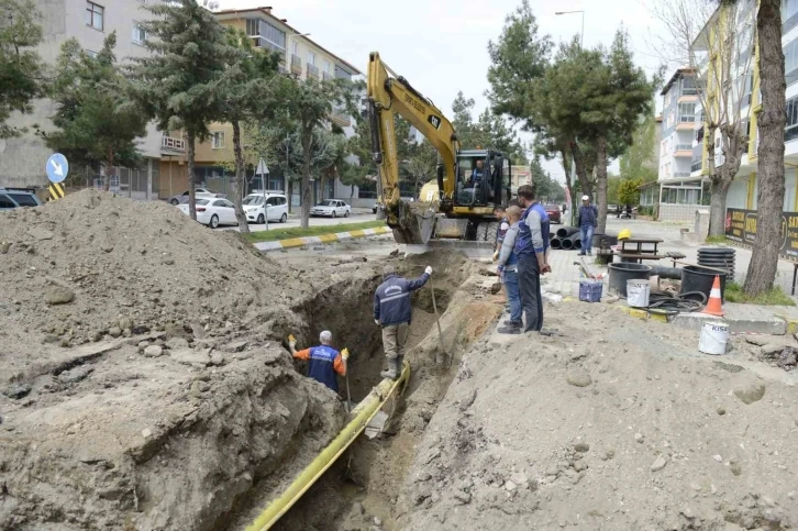 Vatan Mahallesindeki 2 sokağın yağmur suyu problemi çözülüyor
