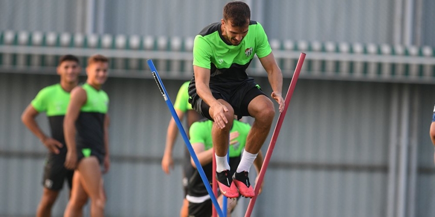 Bursaspor'da çalışmalar yoğunlaştı