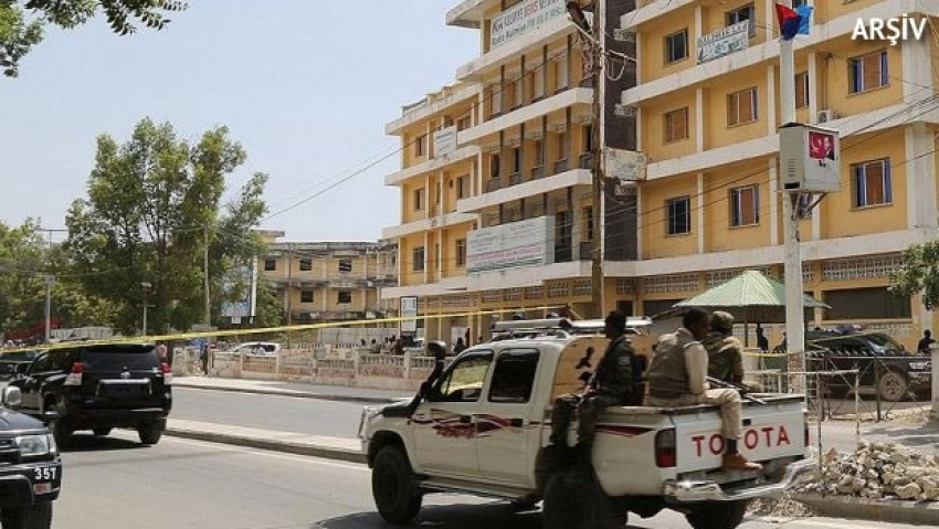 Somali'de okul servisine saldırı: 4 Türk yaralı!