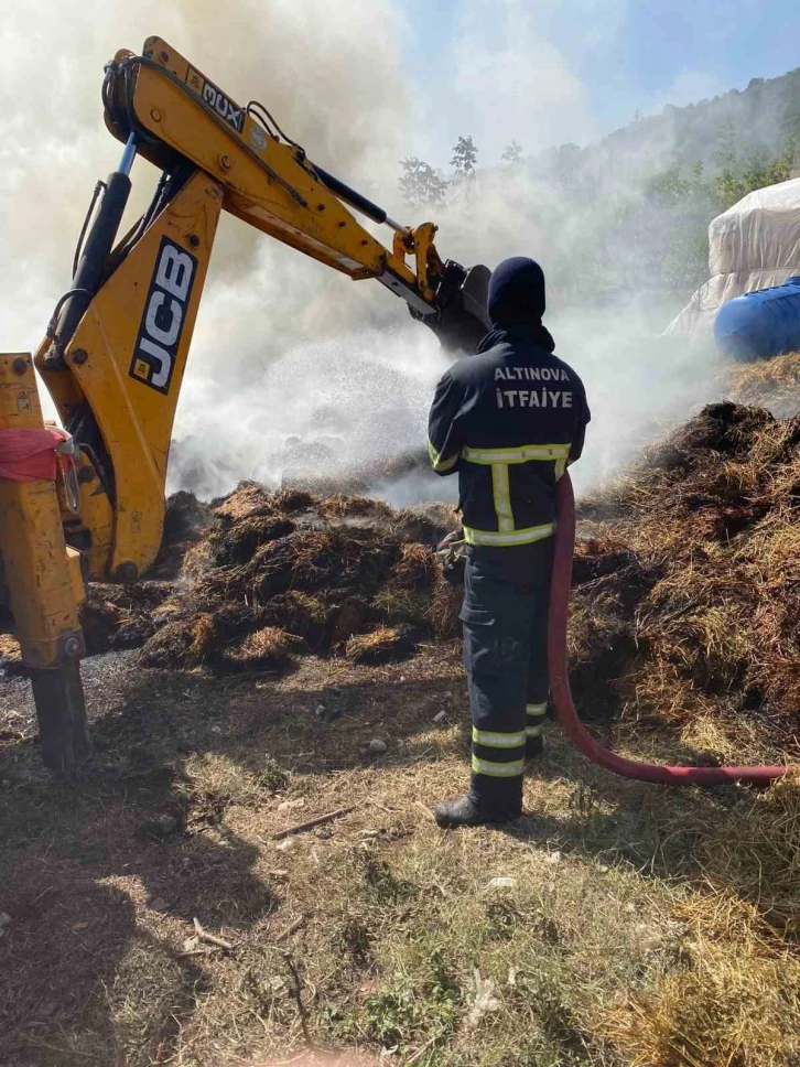 Yalova’da çıkan yangında 100 saman balyası kül oldu
