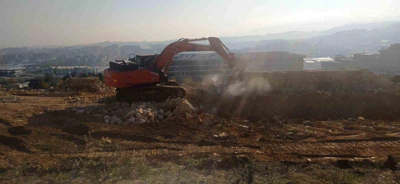 Yalova’da çöken hastane yolunda yapım çalışmaları başladı
