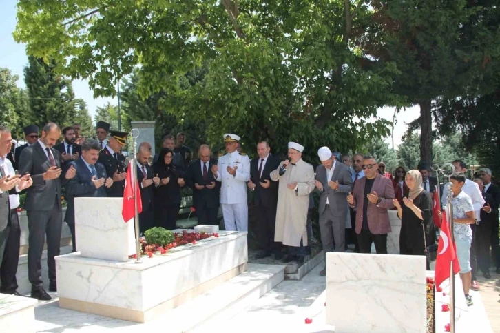 Yalova Şehitliği’nde anma programı
