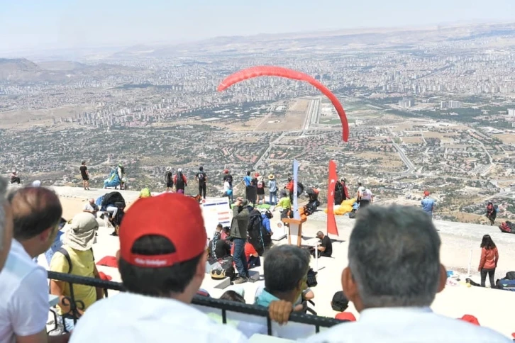 Yamaç Paraşütü Türkiye Şampiyonası Mesafe Yarışması Başladı
