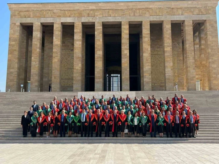 Yargıtay üyelerinden Anıtkabir’e ziyaret