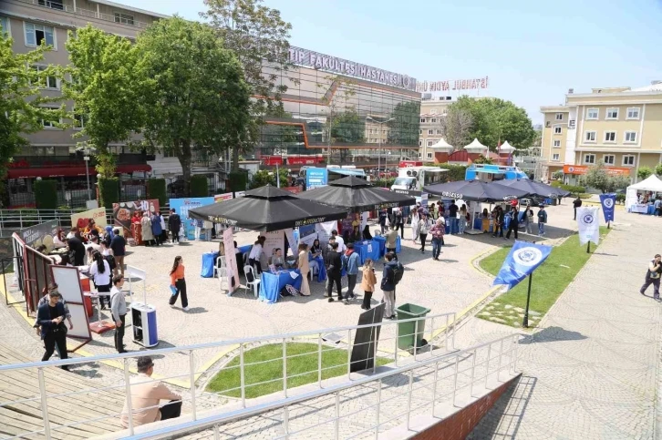 Yarının insan kaynağı gençler 100’e yakın firma ile bir araya geldi
