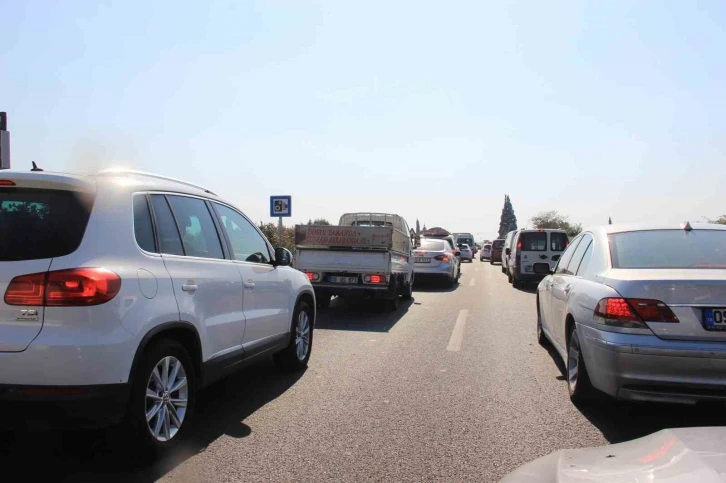 Yaz tatiliyle birlikte Aydın’da trafik yoğunluğu arttı
