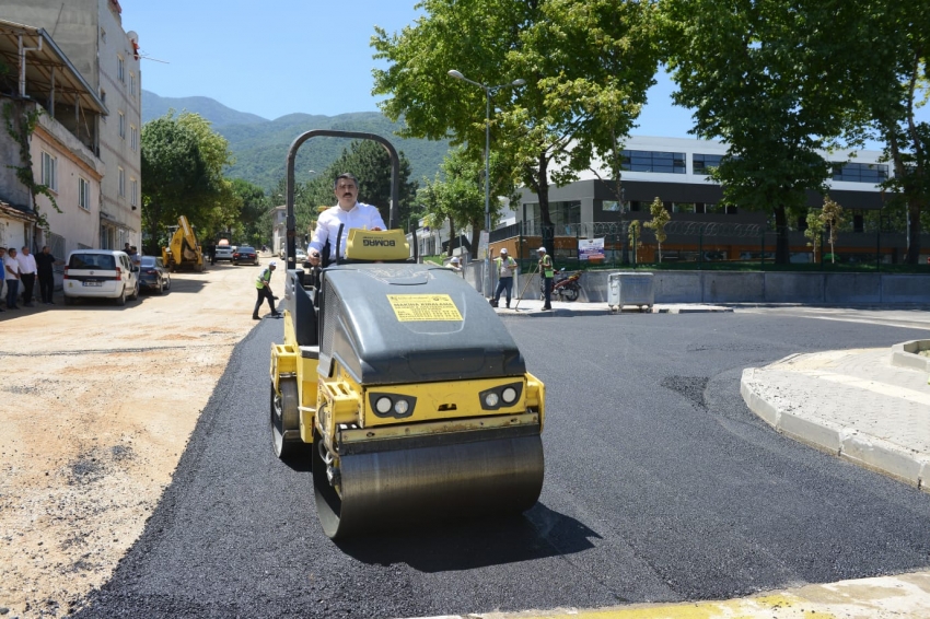 Yıldırım'da asfaltlama çalışmaları devam ediyor