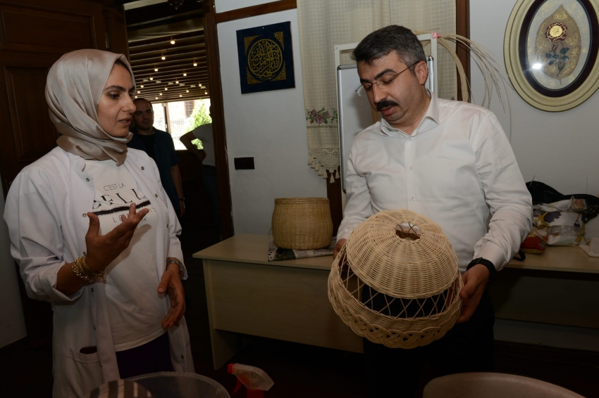 Yıldırım Belediyesi gerçekleştirdiği çalışmalarla sanatın yanında 