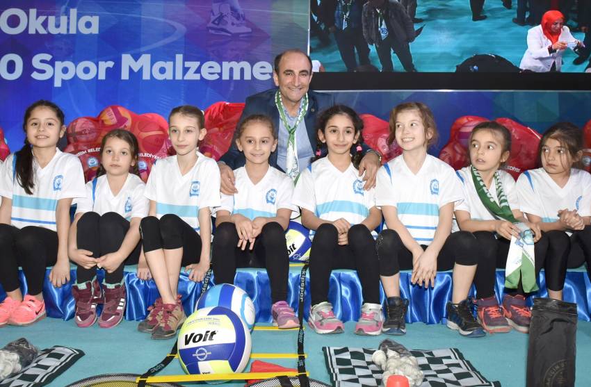 Voleybolun yıldızları Yıldırım’da yetişiyor