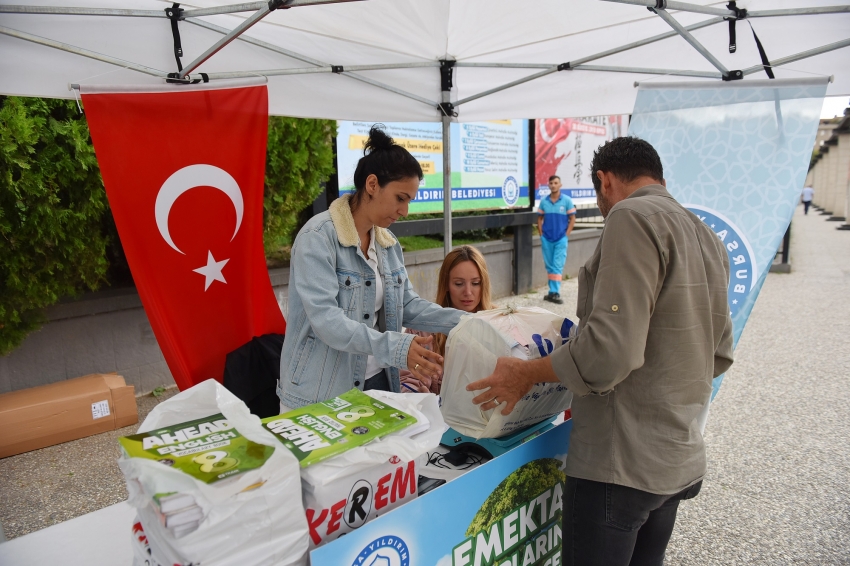 Yıldırım'da kullanılmış kitaplar geleceğe umut oluyor