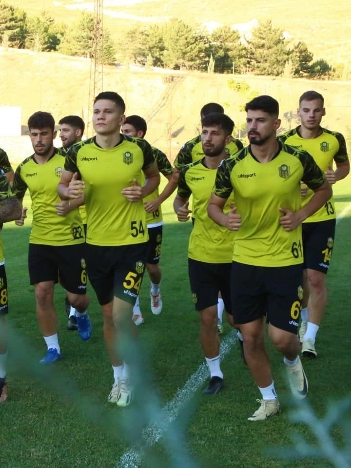 Yeni Malatyaspor, Çorum FK maçı hazırlıklarına başladı
