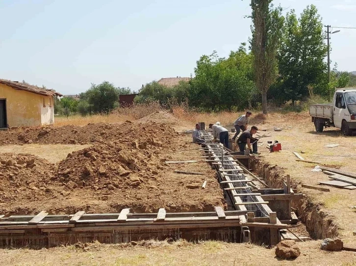 Yeşilkavak Mahallesi halı sahaya kavuşuyor
