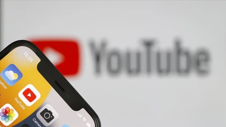 YouTube İngiltere'de çocukların verilerini topladığı ve işlediği gerekçesiyle şikayet edildi