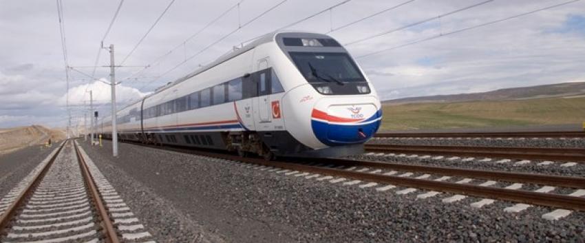 Yüksek Hızlı Tren'in çarptığı kişi öldü