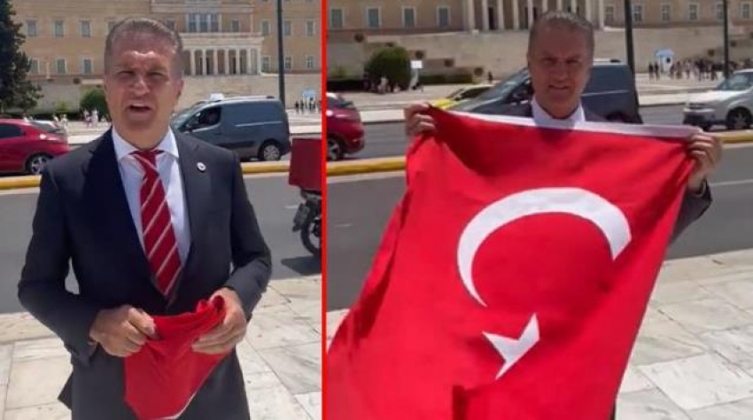 Mustafa Sarıgül, Yunanistan Parlamentosu önünde Türk bayrağı açtı