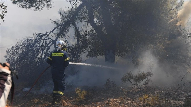 Yunanistan'da son 24 saatte 46 orman yangını çıktı