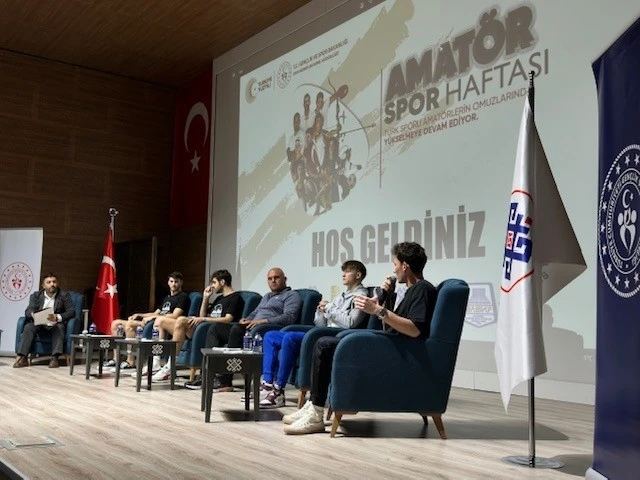 ’Zirvedeki sporcular’ zirvesi yapıldı
